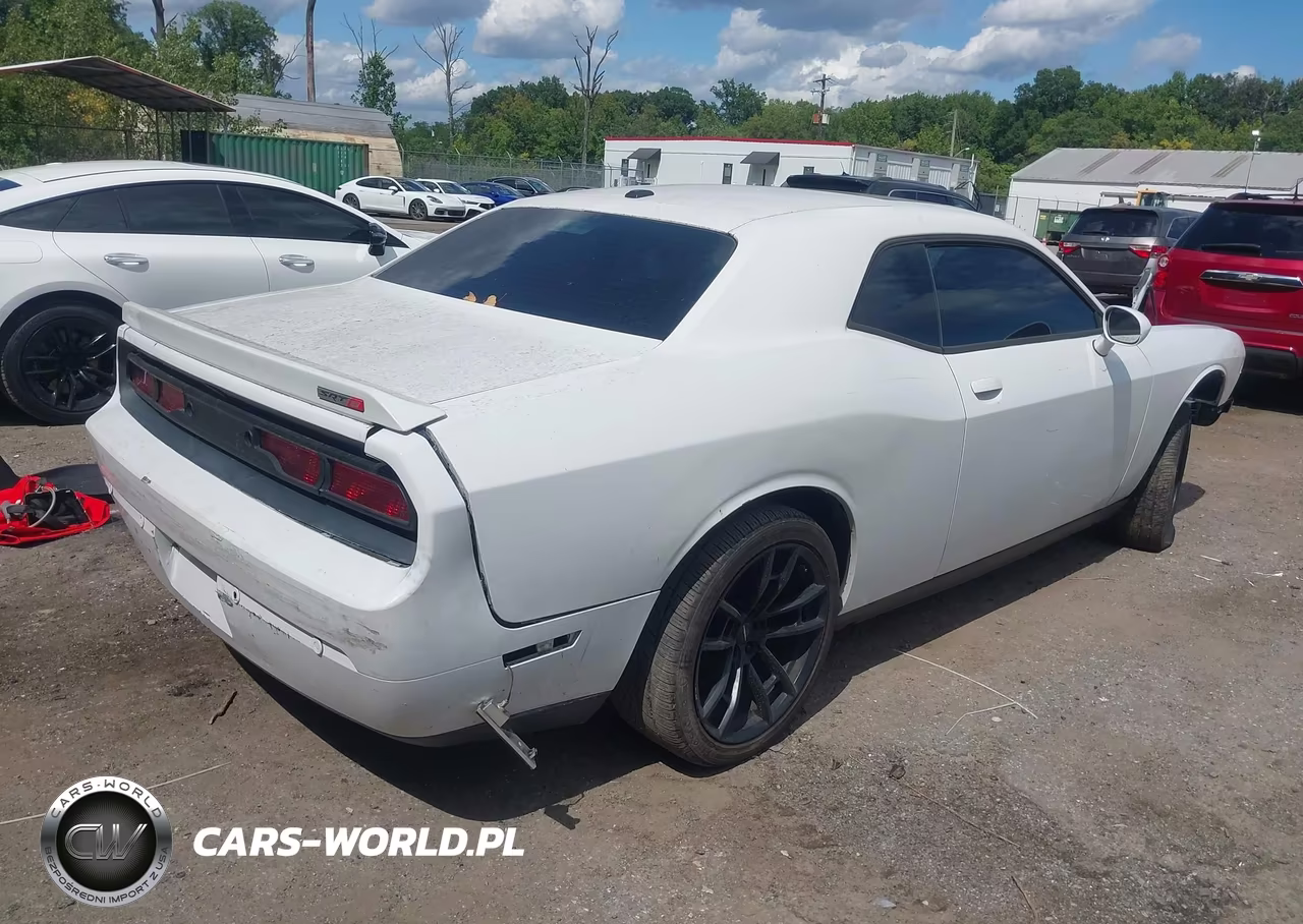 2012 Dodge Challenger Srt8 392 VIN:2C3CDYCJ2CH118124 - 4