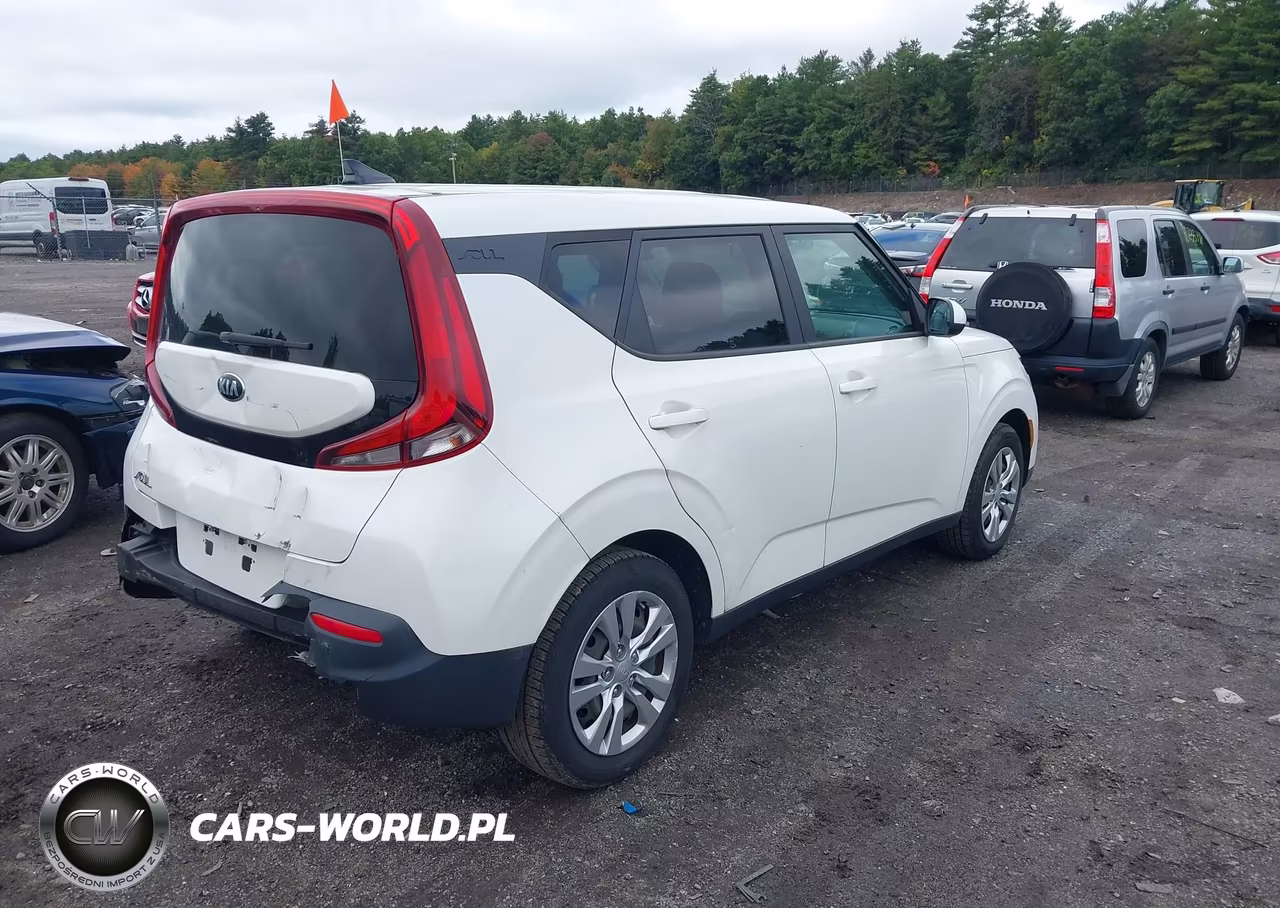 2021 Kia Soul Lx VIN:KNDJ23AU8M7760353 - 4