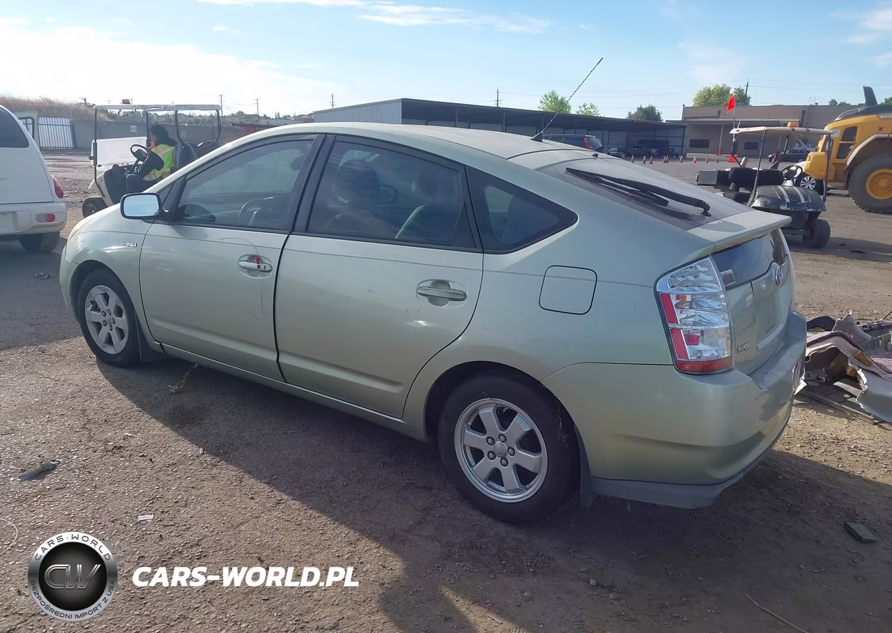 2008 Toyota Prius VIN:JTDKB20UX83413412 - 3