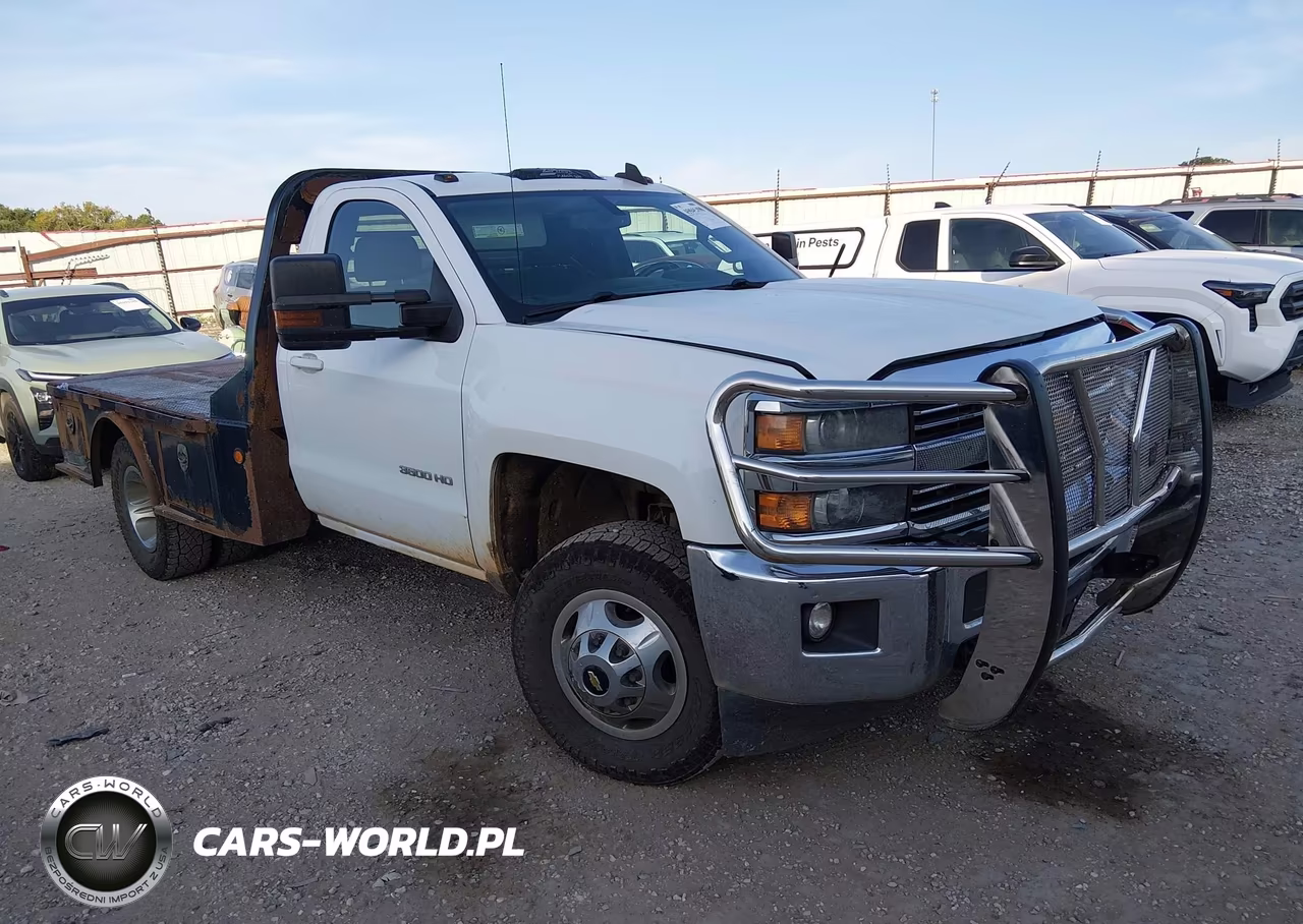 2015 Chevrolet Silverado 3500Hd Chassis Lt