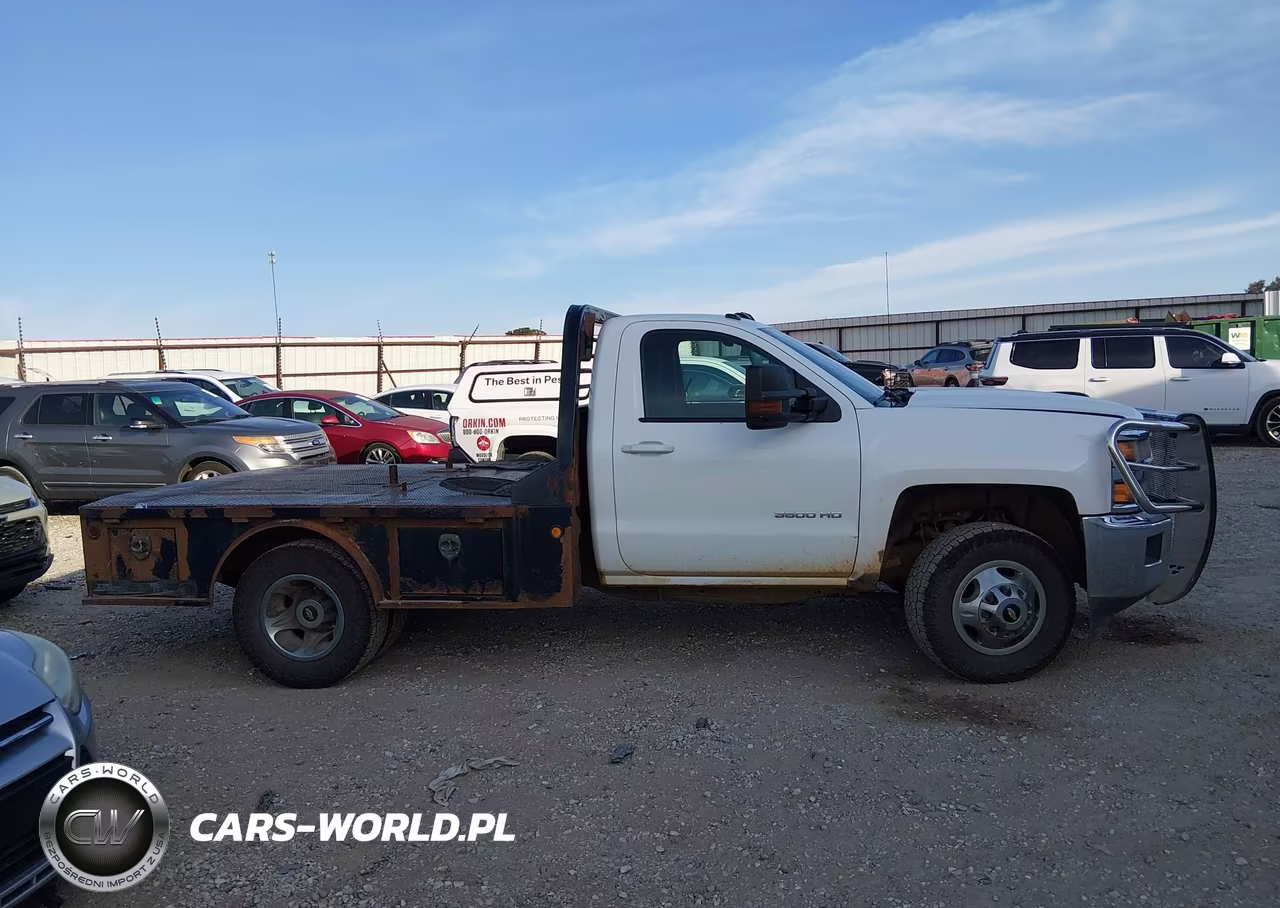 2015 Chevrolet Silverado 3500Hd Chassis Lt VIN:1GB3KZCG7FZ553015 - 13
