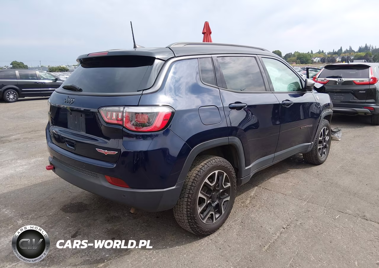 2019 Jeep Compass Trailhawk 4X4 VIN:3C4NJDDB6KT790450 - 4
