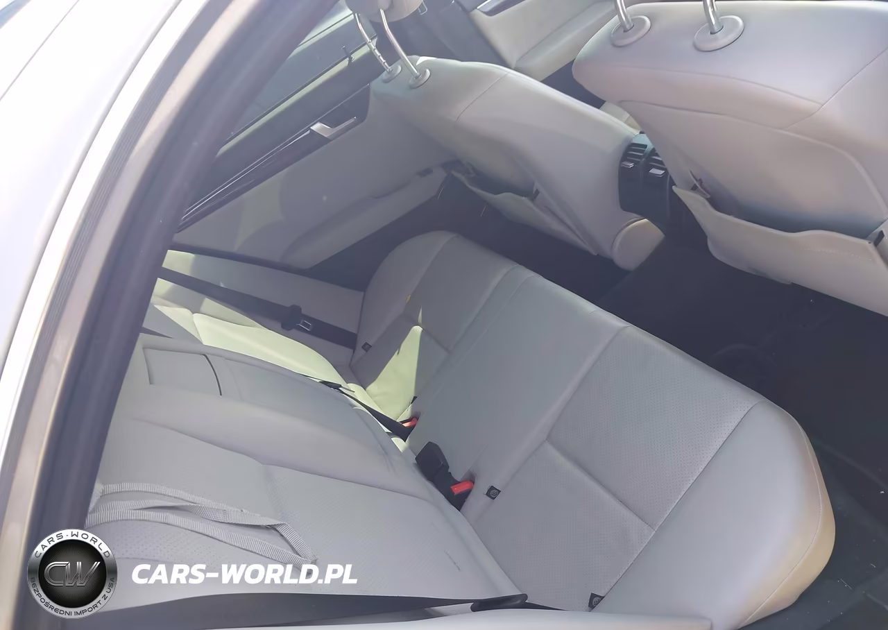 2012 Mercedes-Benz C 250 Luxury-Sport VIN:WDDGF4HB8CR217960 - 8