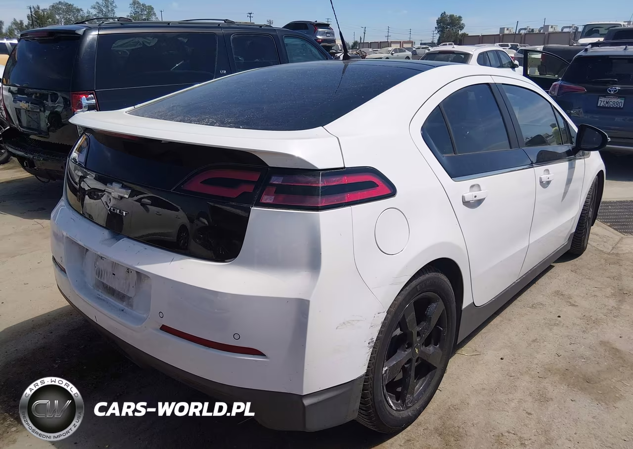 2012 Chevrolet Volt VIN:1G1RH6E42CU125070 - 4