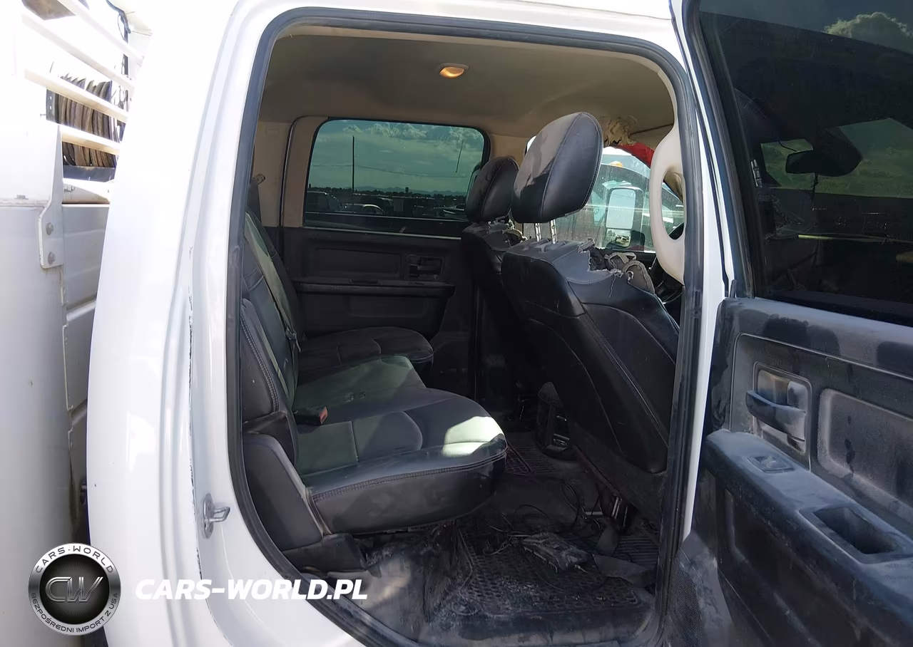 2019 Ram 3500 Chassis Tradesman-Slt-Laramie-Limited VIN:3C7WRTCL0KG620498 - 8