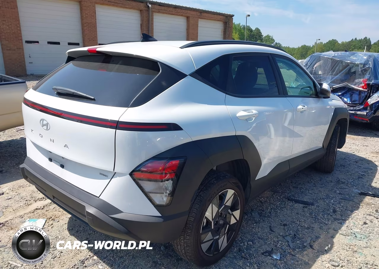 2025 Hyundai Kona Sel VIN:KM8HBCAB1SU218762 - 4