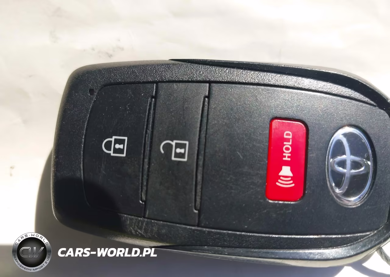 2024 Toyota Prius Le VIN:JTDACAAU1R3033491 - 11