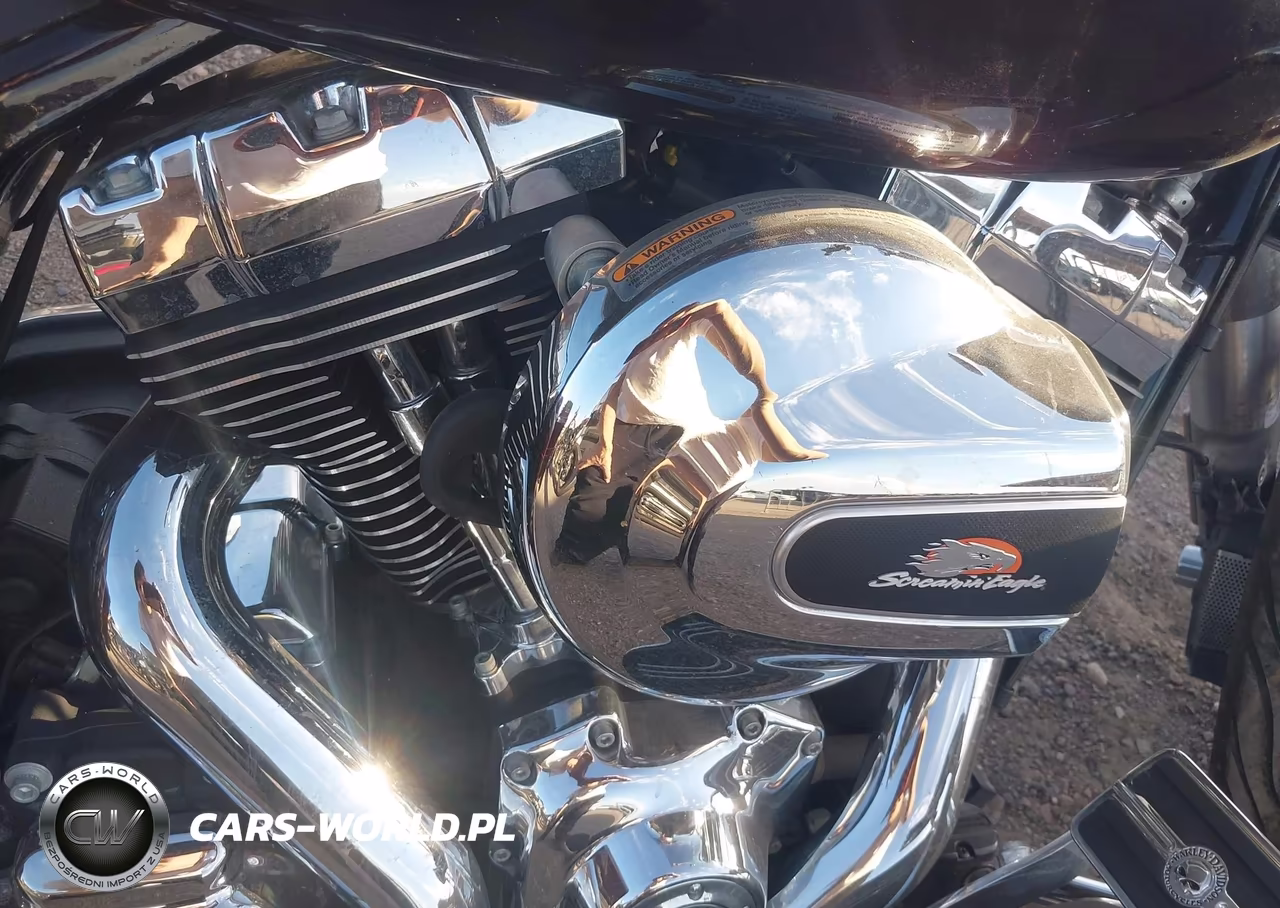 2014 Harley-Davidson Flhxs Street Glide Special VIN:1HD1KRM36EB675465 - 9