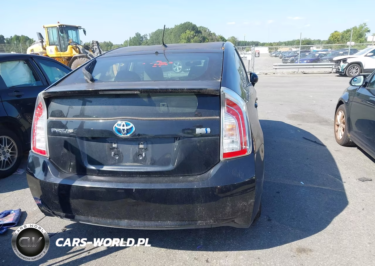2012 Toyota Prius Two VIN:JTDKN3DU0C5396897 - 16