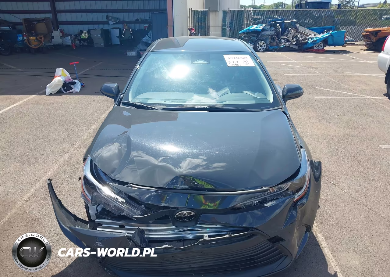 2025 Toyota Corolla Le VIN:JTDB4MEE2S3027159 - 13