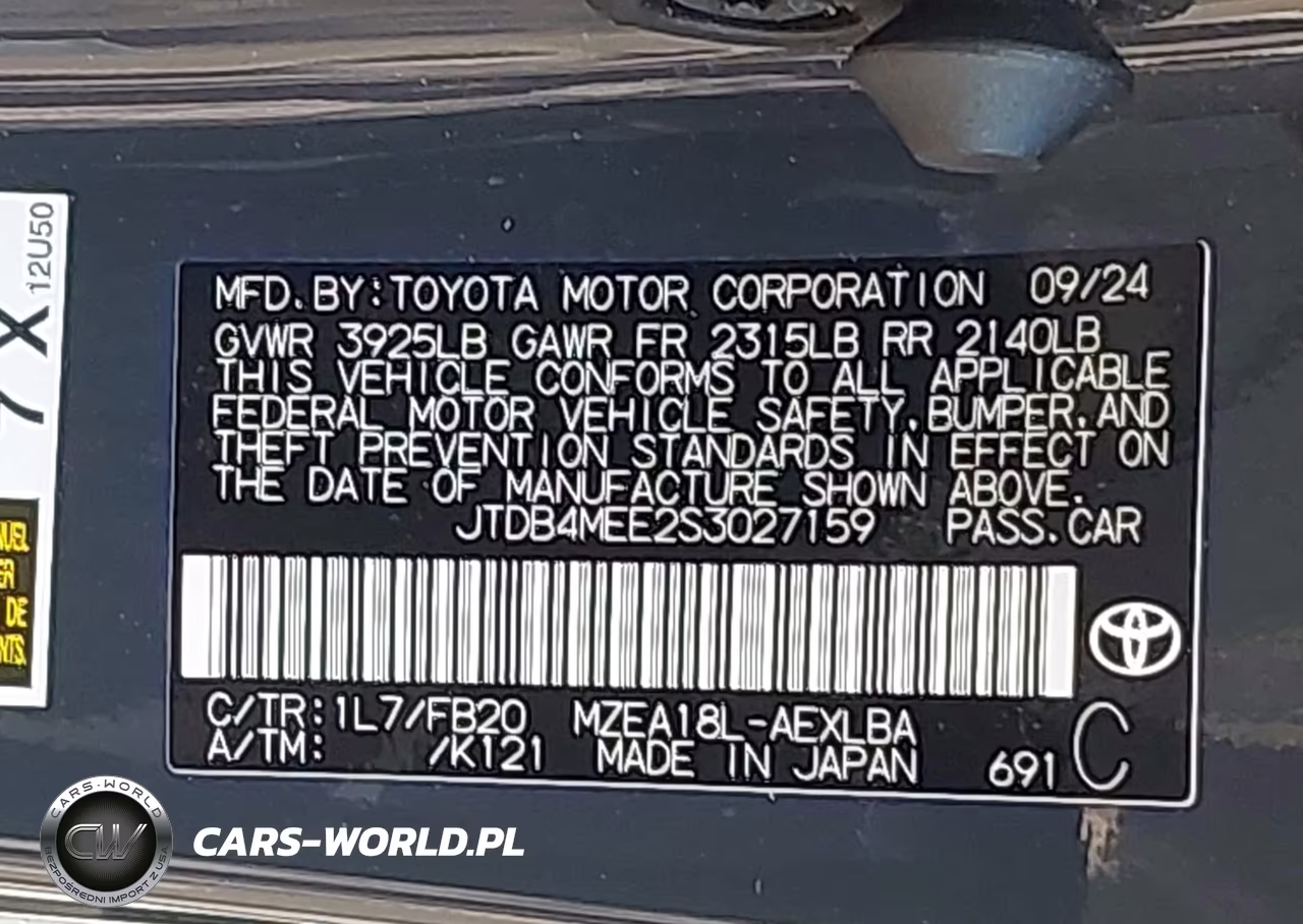 2025 Toyota Corolla Le VIN:JTDB4MEE2S3027159 - 9