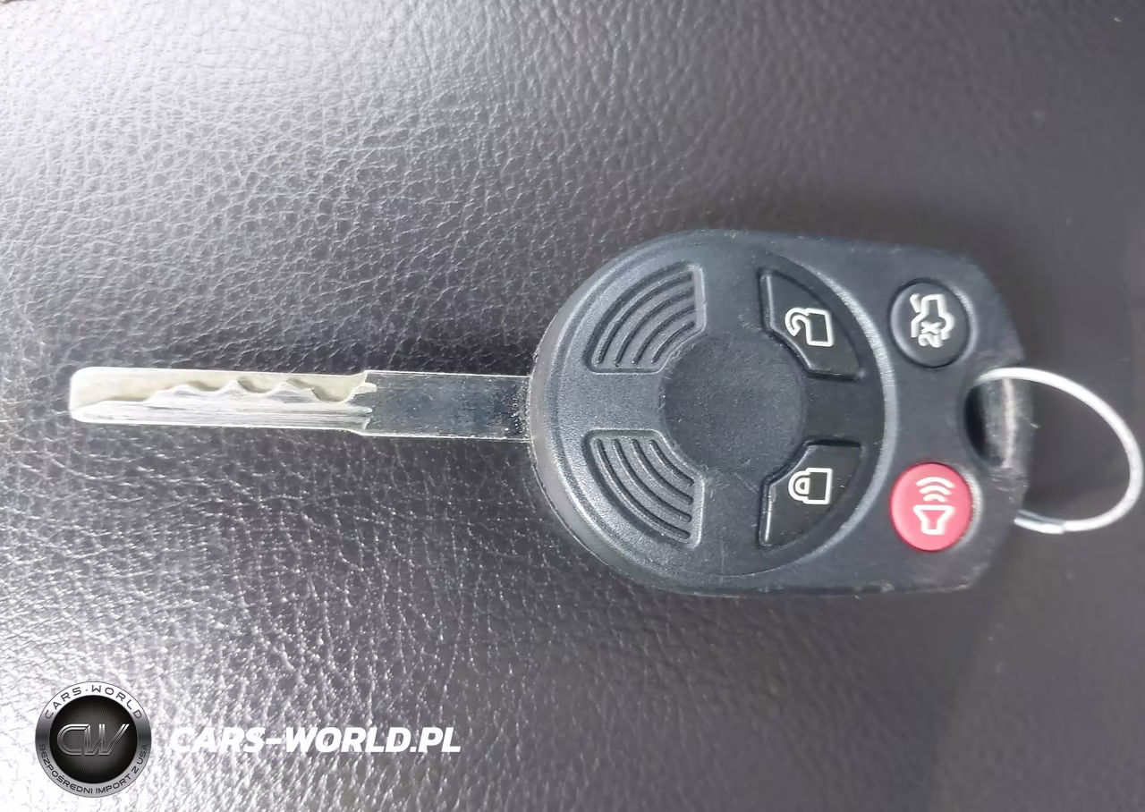 2016 Ford Focus Se VIN:1FADP3K29GL310143 - 10