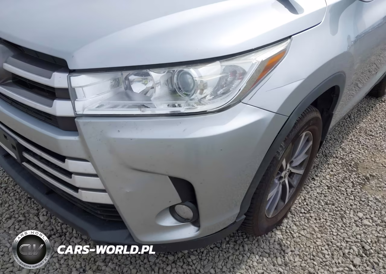2019 Toyota Highlander Xle VIN:5TDJZRFH1KS581519 - 19