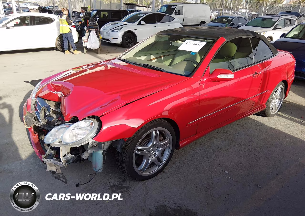 2008 Mercedes-Benz Clk 550 VIN:WDBTK72F78T095649 - 2