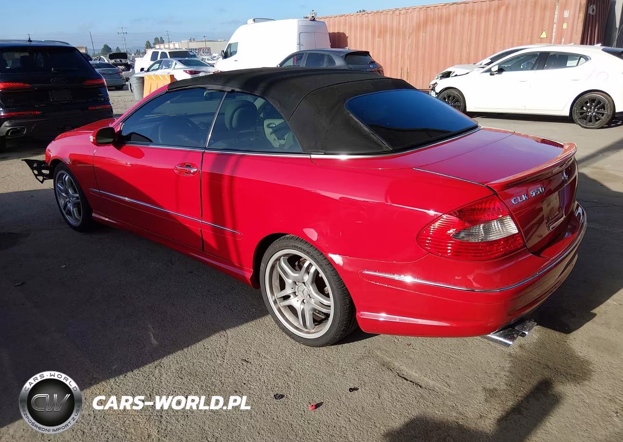 2008 Mercedes-Benz Clk 550 VIN:WDBTK72F78T095649 - 3