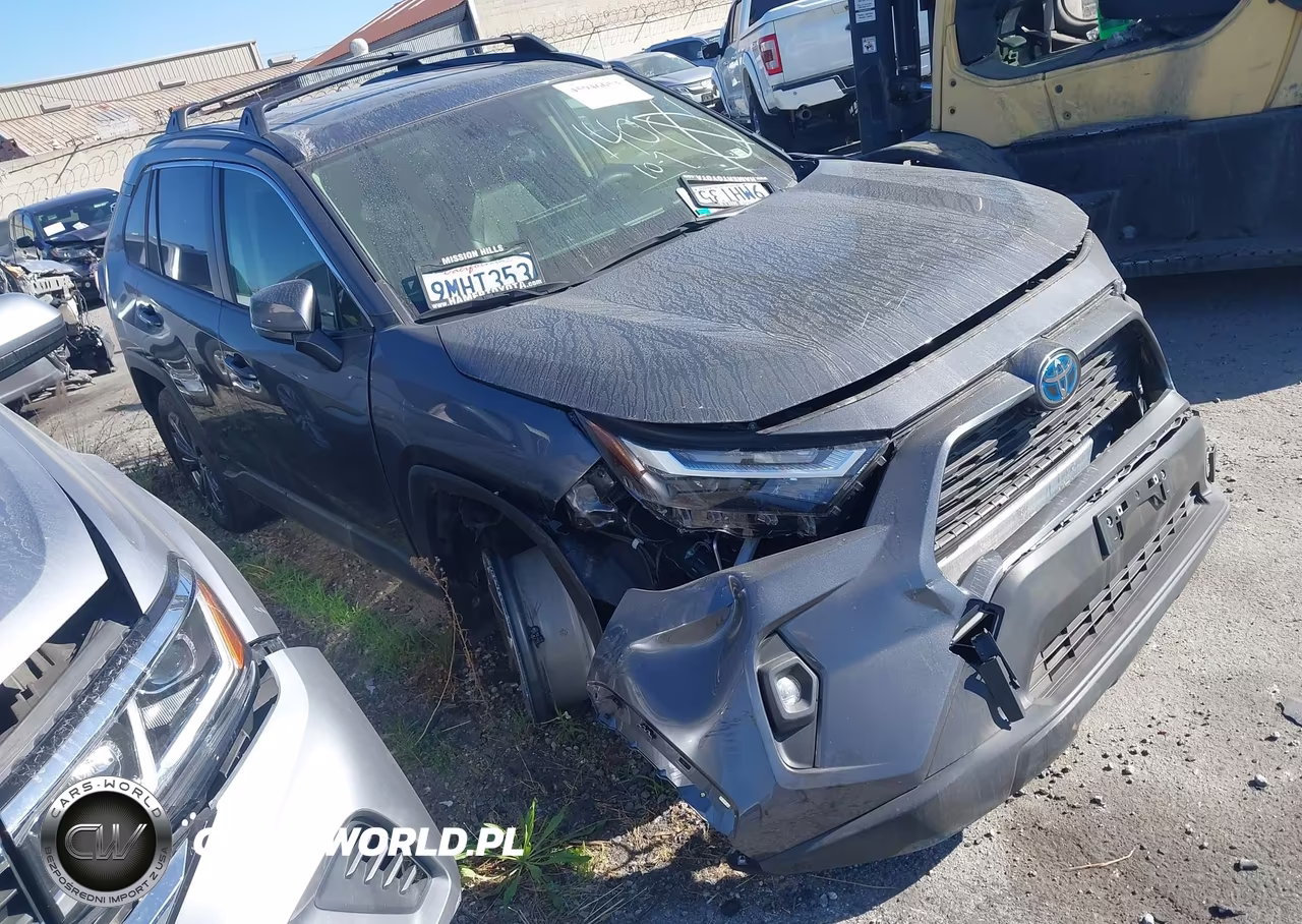 2024 Toyota Rav4 Hybrid Xle Premium