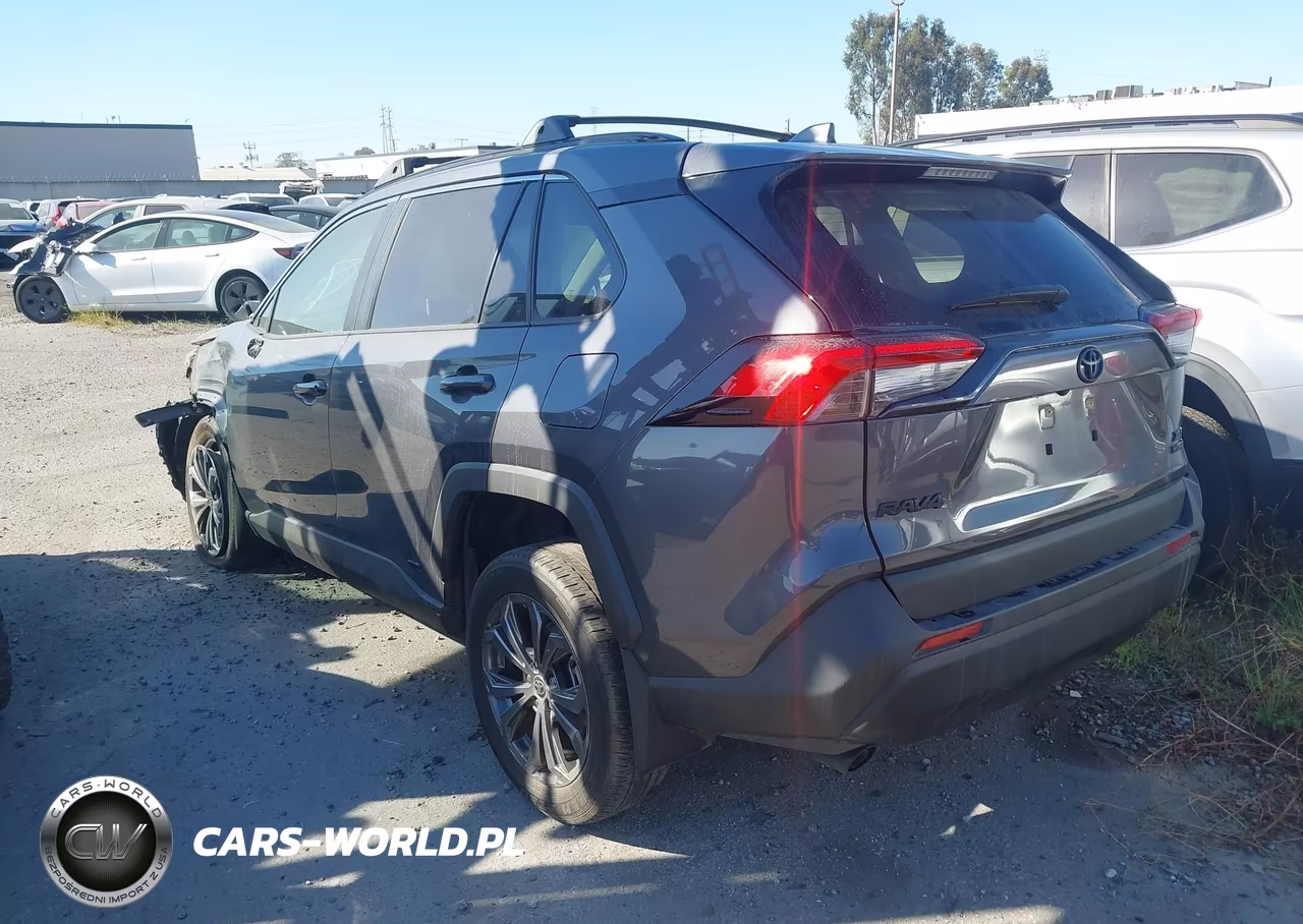 2024 Toyota Rav4 Hybrid Xle Premium VIN:JTMB6RFV4RD136328 - 3