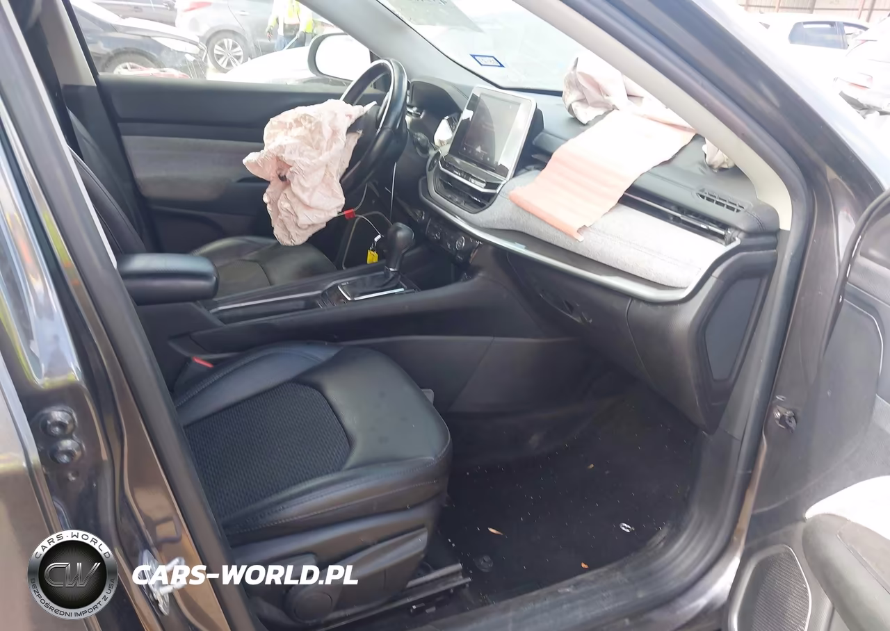 2022 Jeep Compass Latitude Fwd VIN:3C4NJCBBXNT103410 - 5