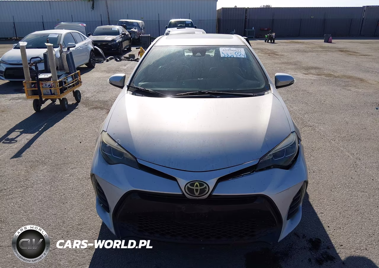 2017 Toyota Corolla Se Special Edition VIN:5YFBURHEXHP612953 - 12