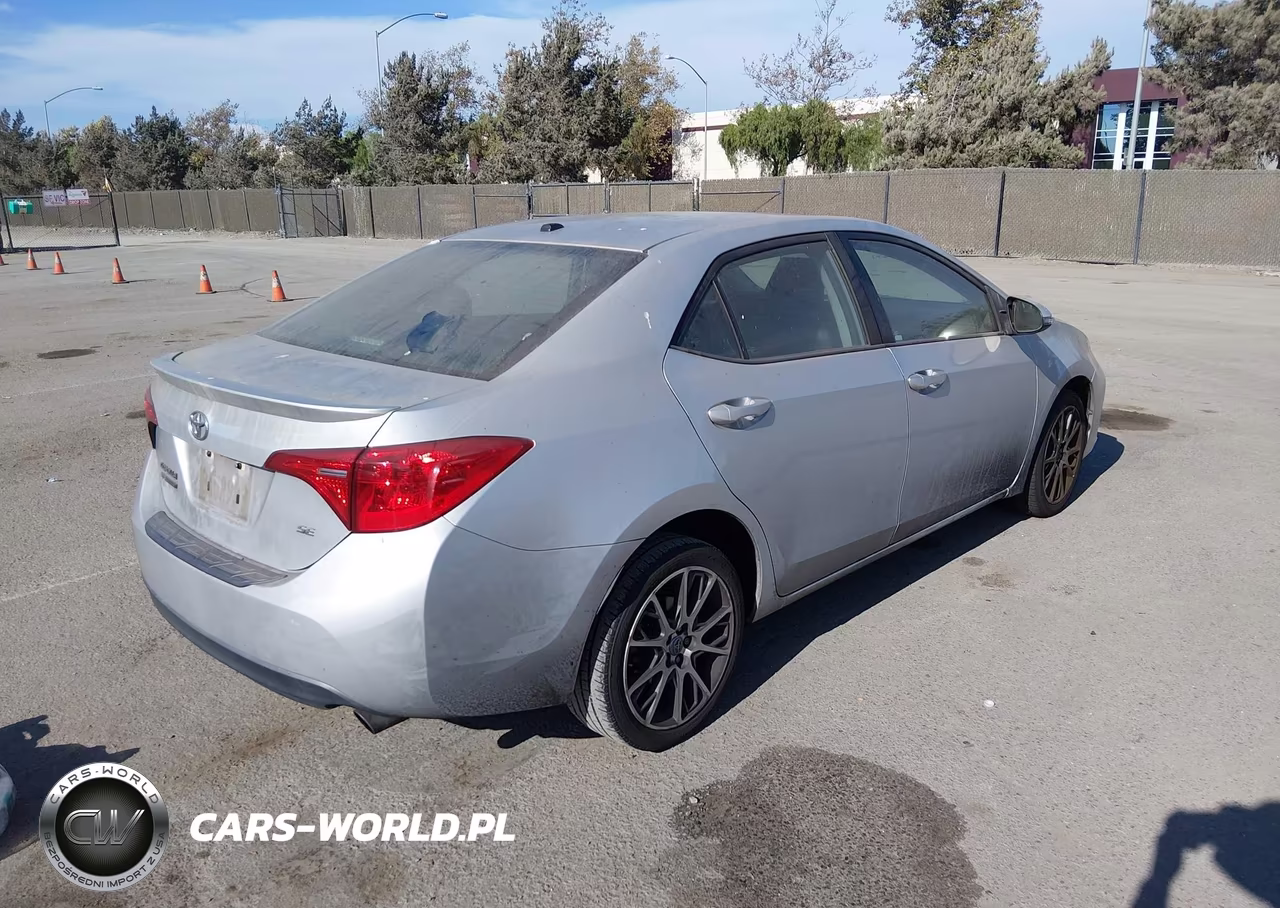 2017 Toyota Corolla Se Special Edition VIN:5YFBURHEXHP612953 - 4