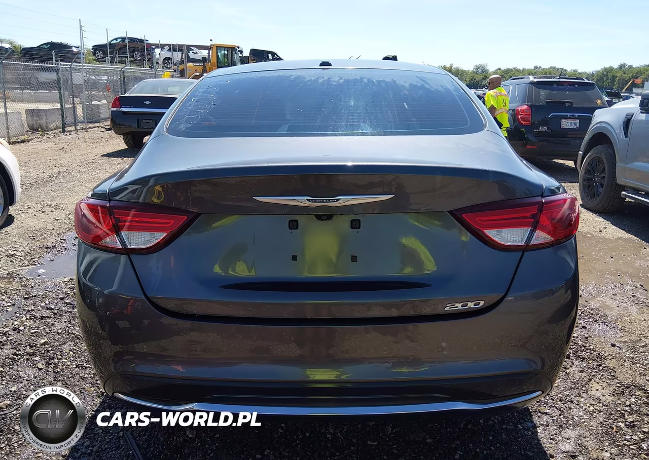 2015 Chrysler 200 Limited VIN:1C3CCCAB8FN600707 - 16