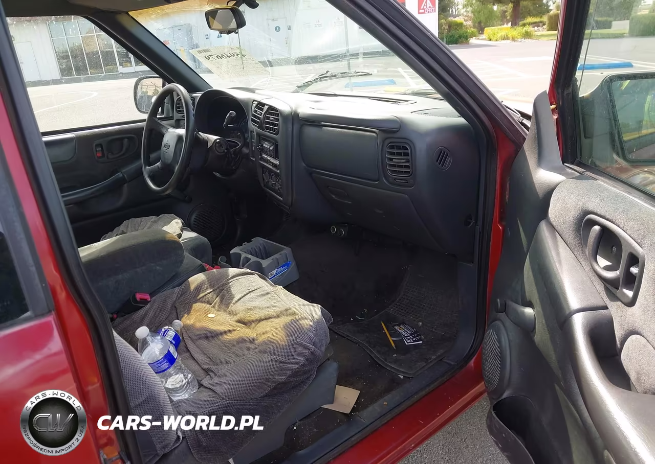 1999 Chevrolet S-10 Ls VIN:1GCCS1943X8159982 - 5