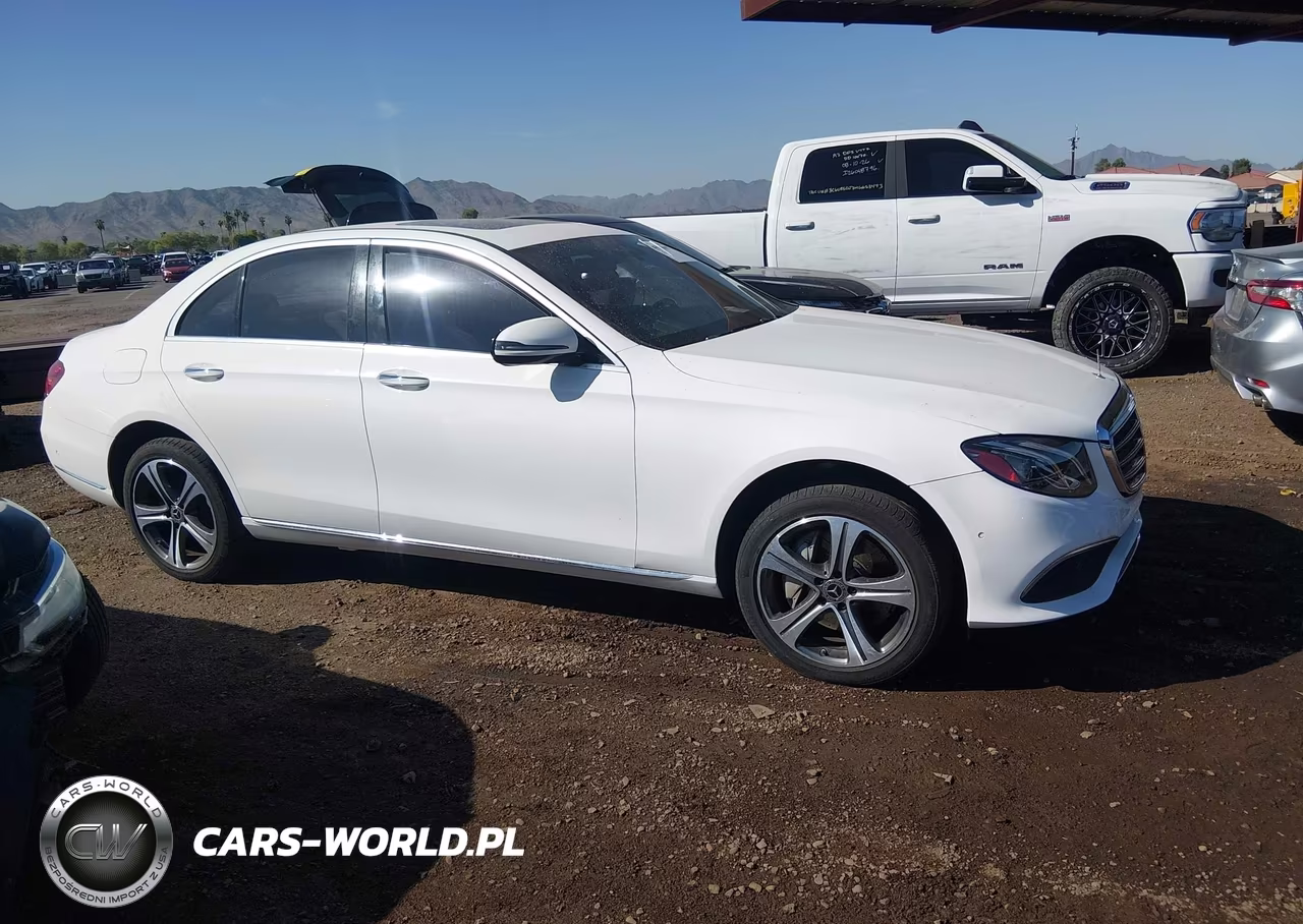 2017 Mercedes-Benz E 300 VIN:WDDZF4JBXHA175140 - 13