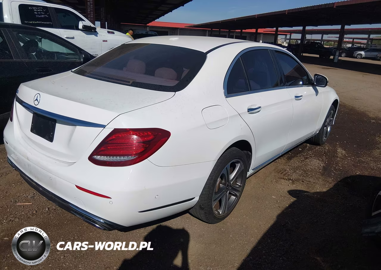 2017 Mercedes-Benz E 300 VIN:WDDZF4JBXHA175140 - 4
