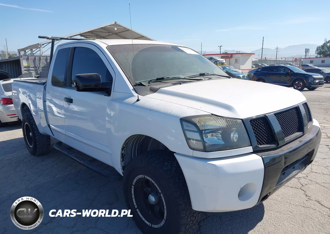 2004 Nissan Titan Se