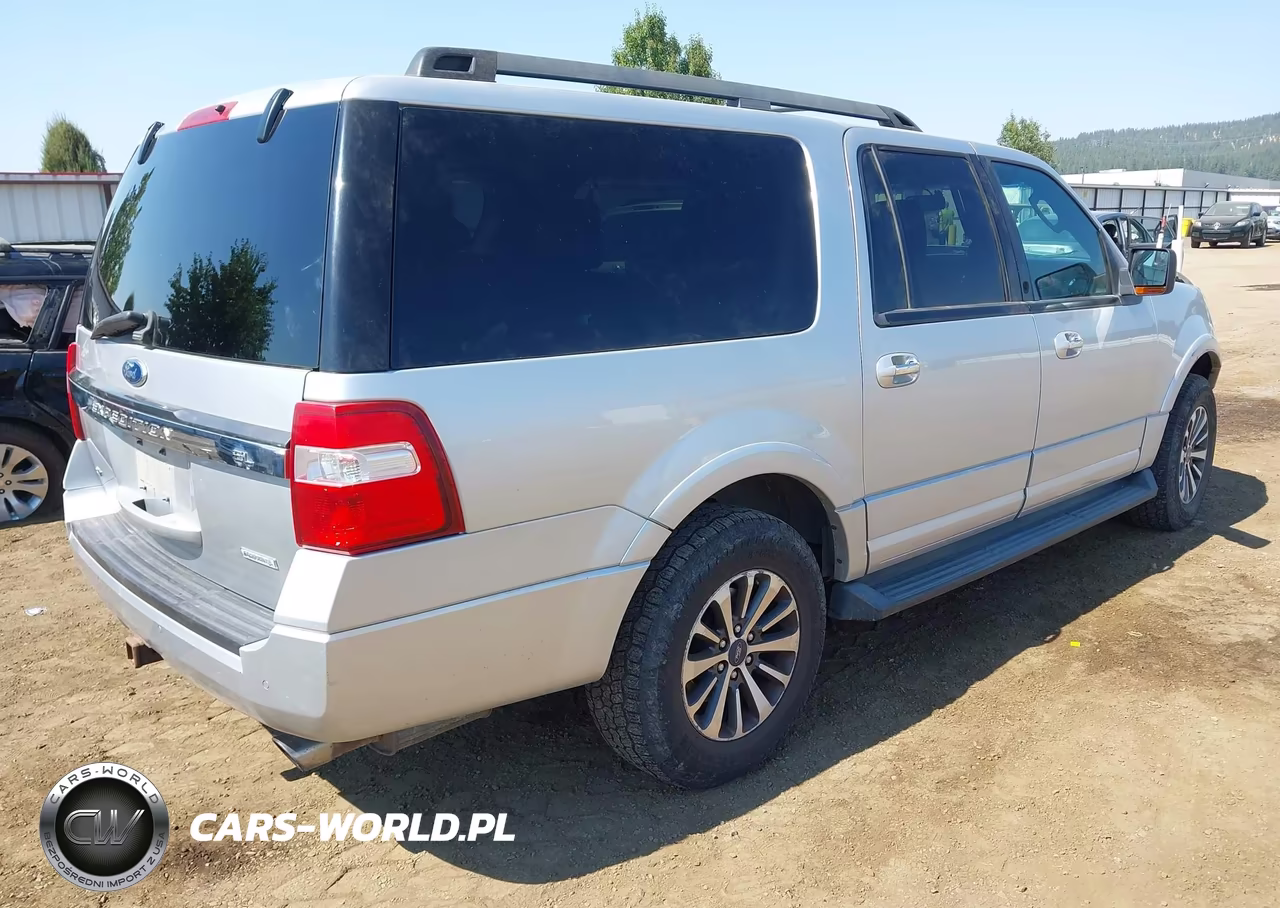 2015 Ford Expedition El Xlt VIN:1FMJK1JT5FEF38441 - 4