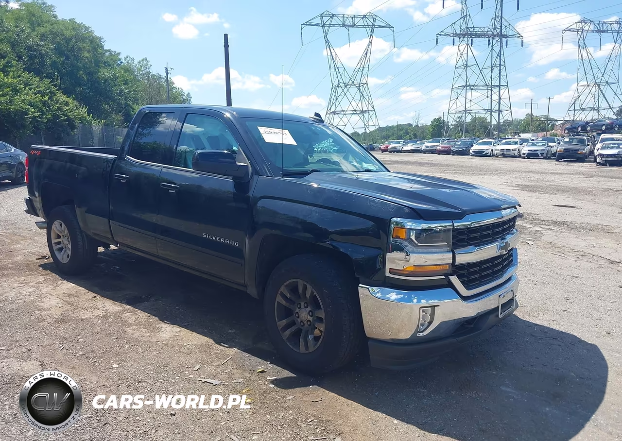2018 Chevrolet Silverado 1500 1Lt VIN:2GCVKREC6J1104666 - 1