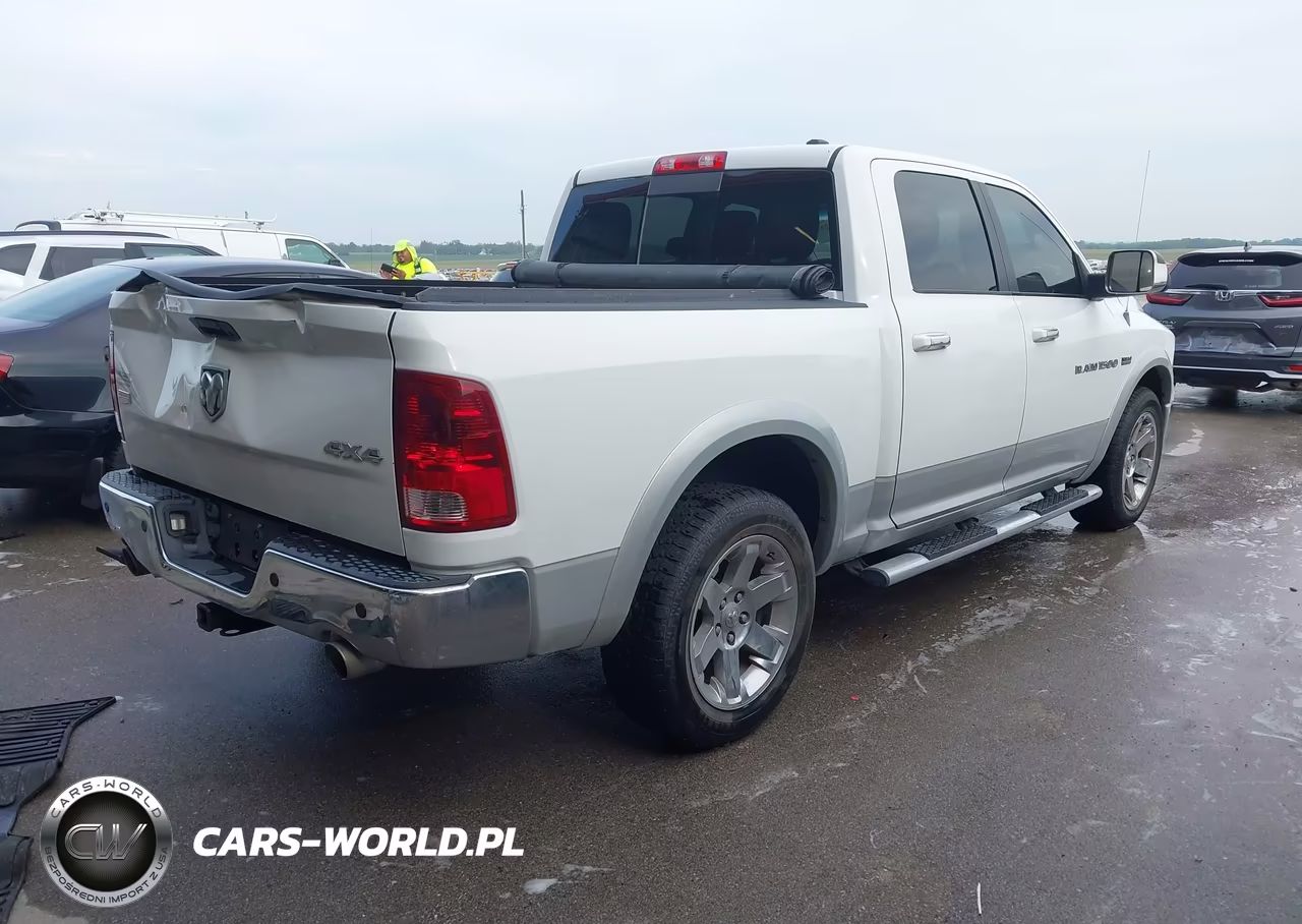 2012 Ram 1500 Laramie VIN:1C6RD7NT9CS203086 - 4