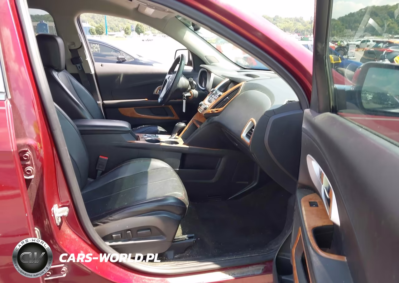 2017 Chevrolet Equinox Premier VIN:2GNALDEKXH1515124 - 5