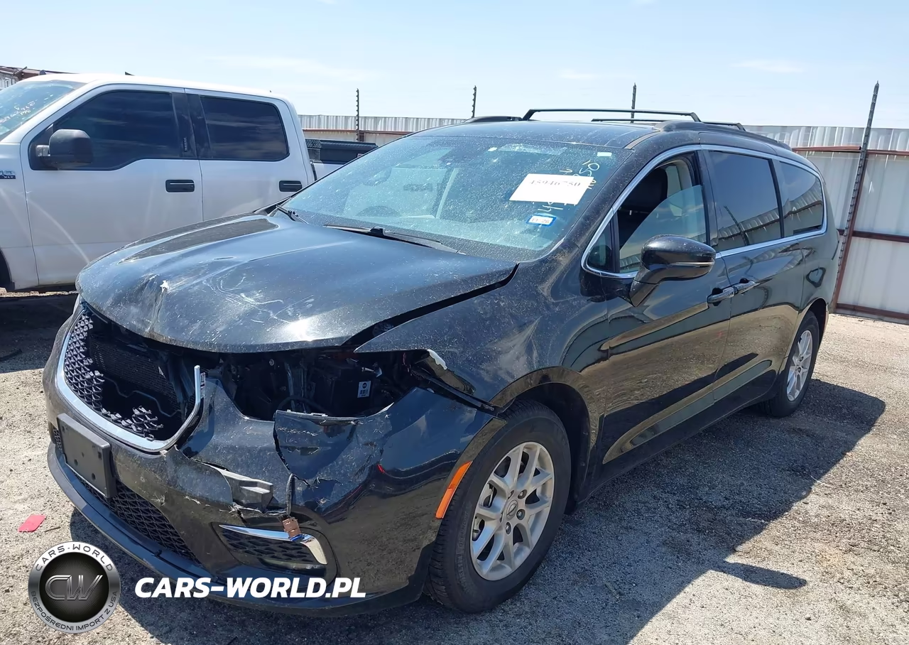2022 Chrysler Pacifica Touring L VIN:2C4RC1BG3NR139096 - 2