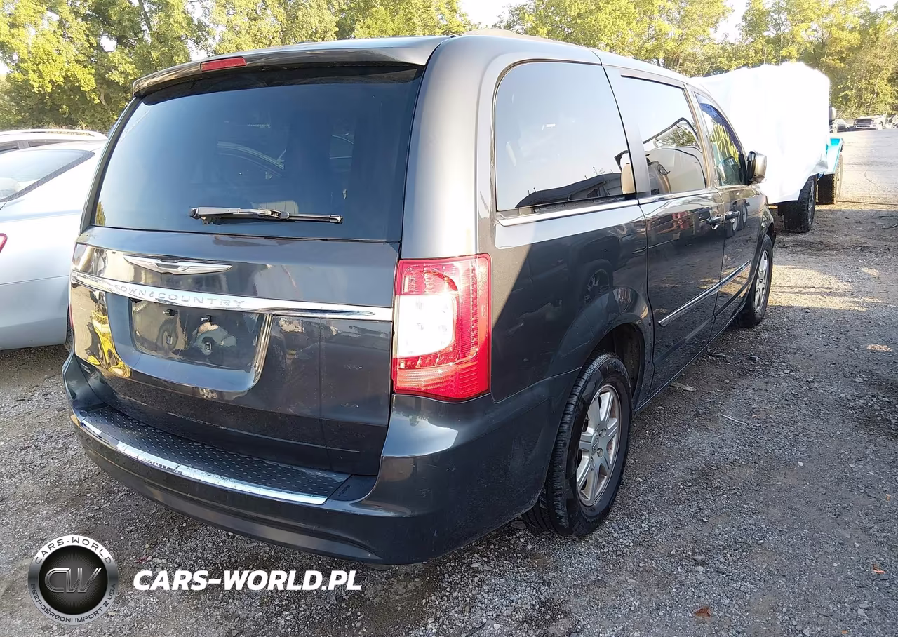 2012 Chrysler Town & Country Touring VIN:2C4RC1BG6CR306239 - 4