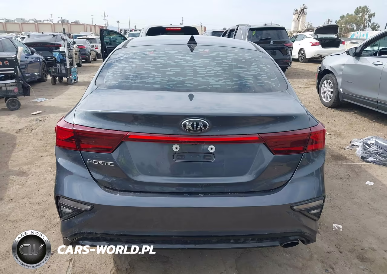 2019 Kia Forte Lxs VIN:3KPF24AD2KE021682 - 15