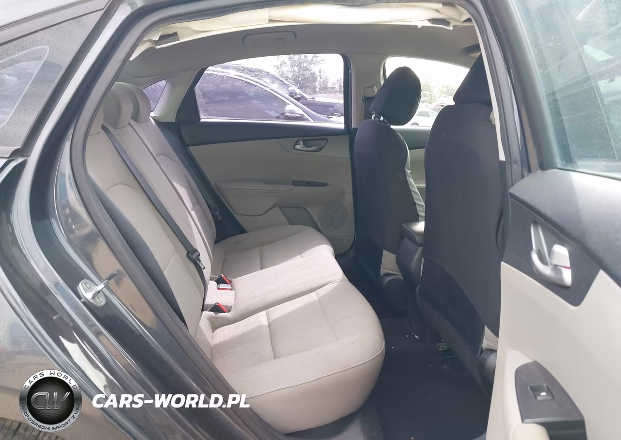 2019 Kia Forte Lxs VIN:3KPF24AD2KE021682 - 8