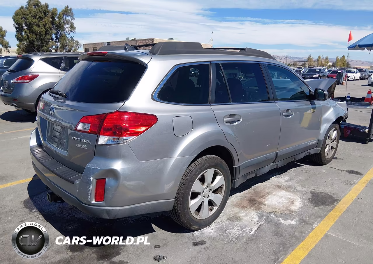 2011 Subaru Outback 2.5I Limited VIN:4S4BRBKC4B3341738 - 4