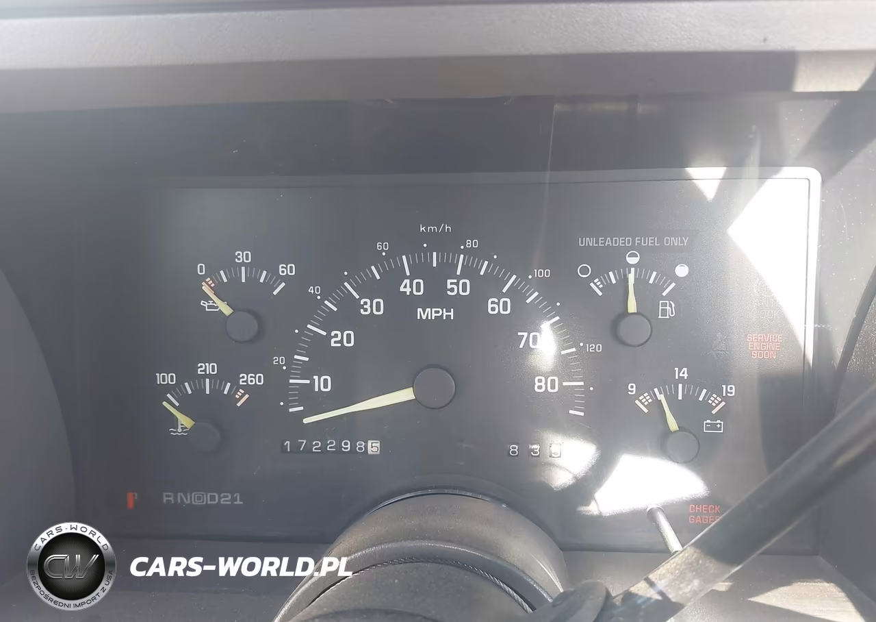 1992 GMC Sierra C1500 VIN:1GTDC14Z9NE517802 - 7