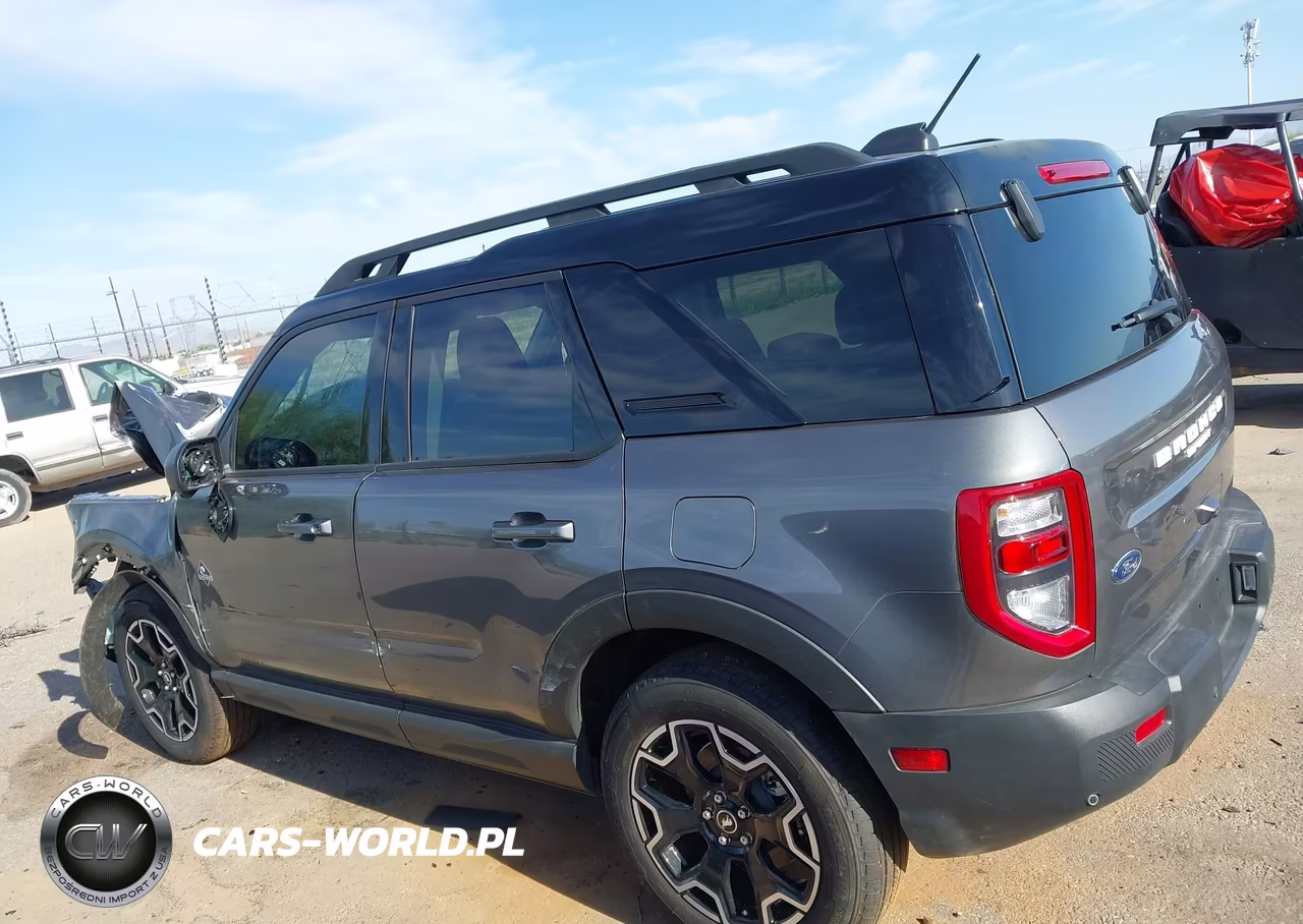 2025 Ford Bronco Sport Outer Banks VIN:3FMCR9CN0SRF57889 - 15