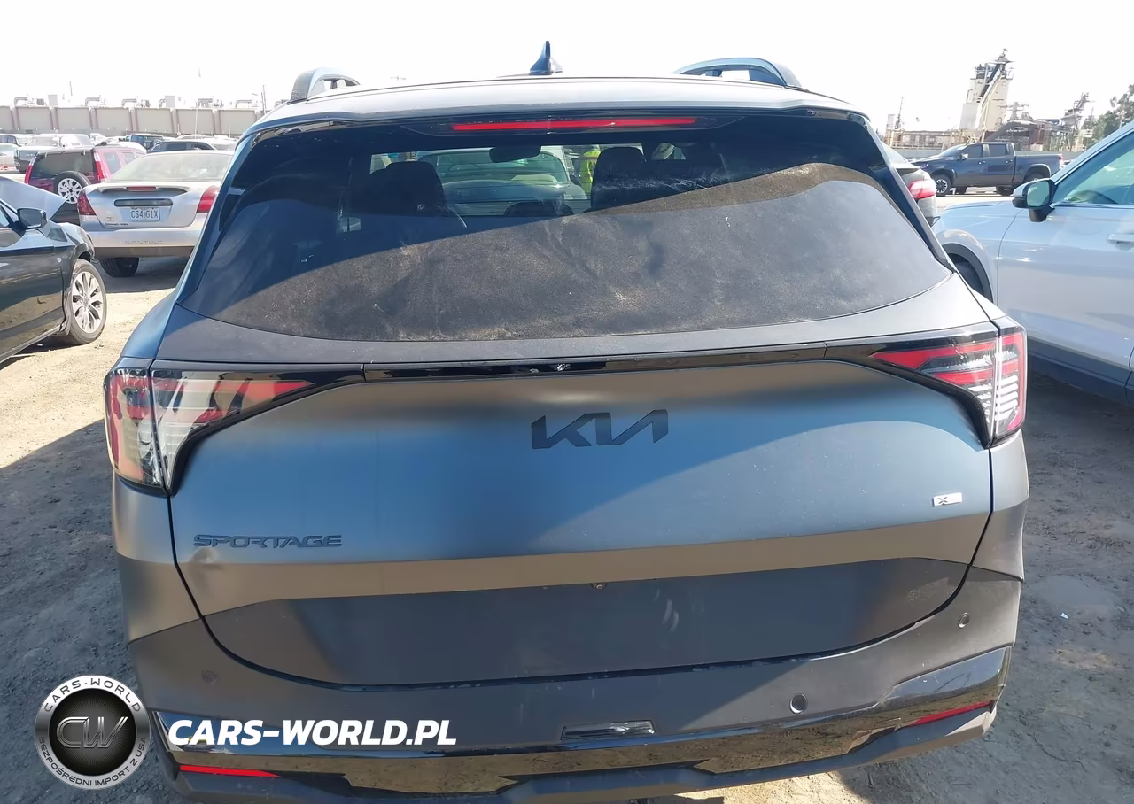 2026 Kia Sportage Plug-In Hybrid X-Line VIN:KNDPYDDH3T7303638 - 17