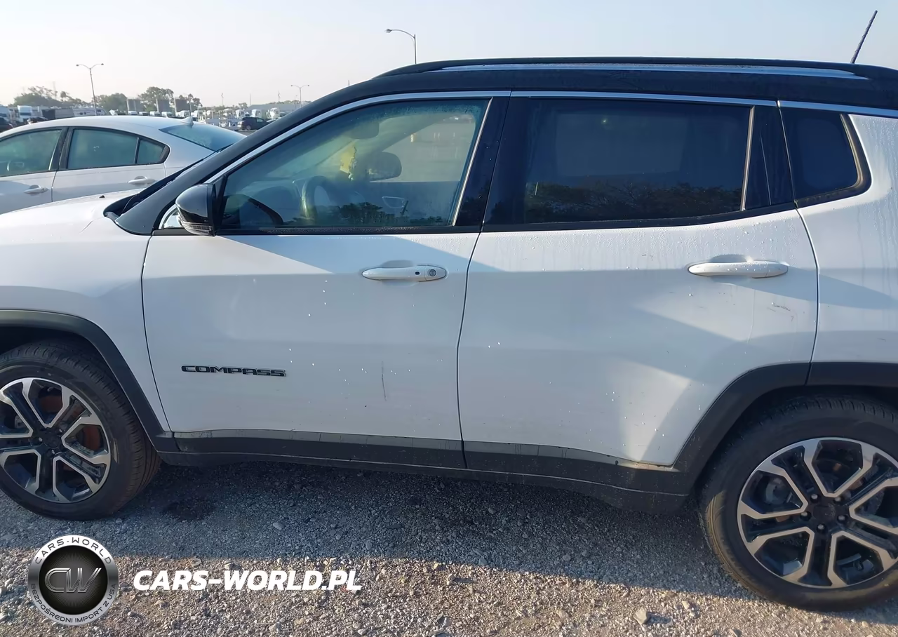 2022 Jeep Compass Limited 4X4 VIN:3C4NJDCB6NT135954 - 6