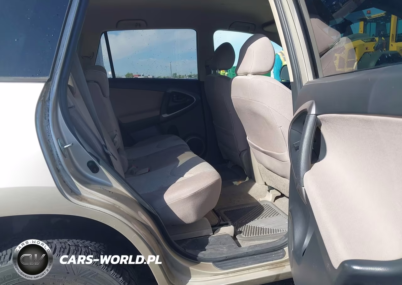 2006 Toyota Rav4 VIN:JTMBD33V266005504 - 8