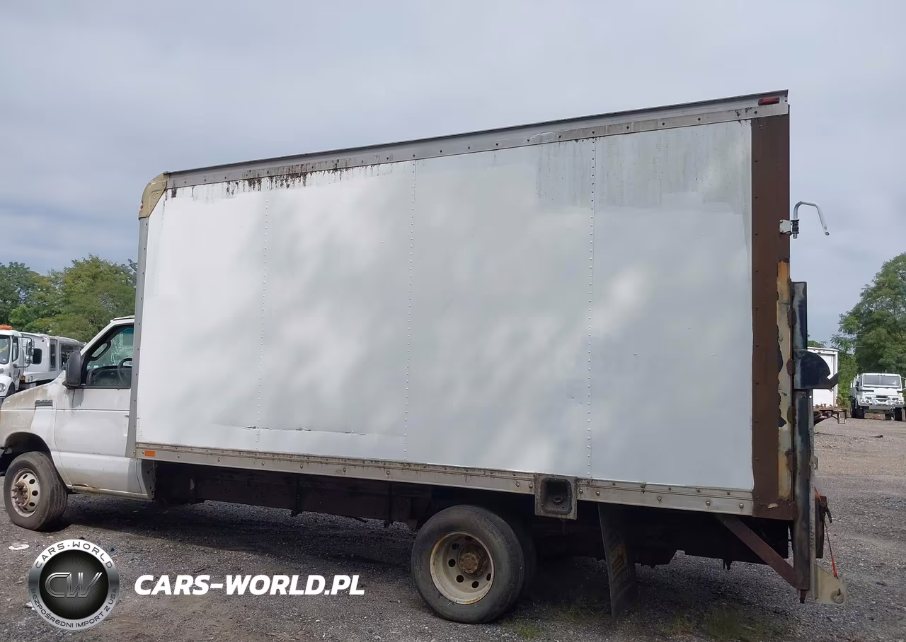 2006 Ford E-450 Cutaway VIN:1FDXE45S26HA50986 - 14