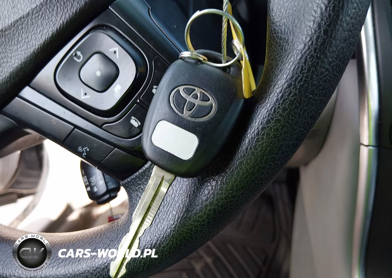 2016 Toyota Camry Le VIN:4T4BF1FK2GR575159 - 11