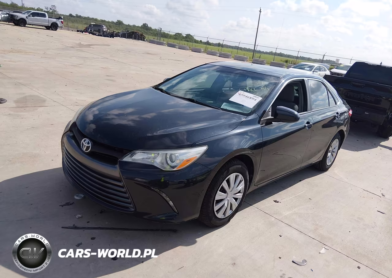 2016 Toyota Camry Le VIN:4T4BF1FK2GR575159 - 2