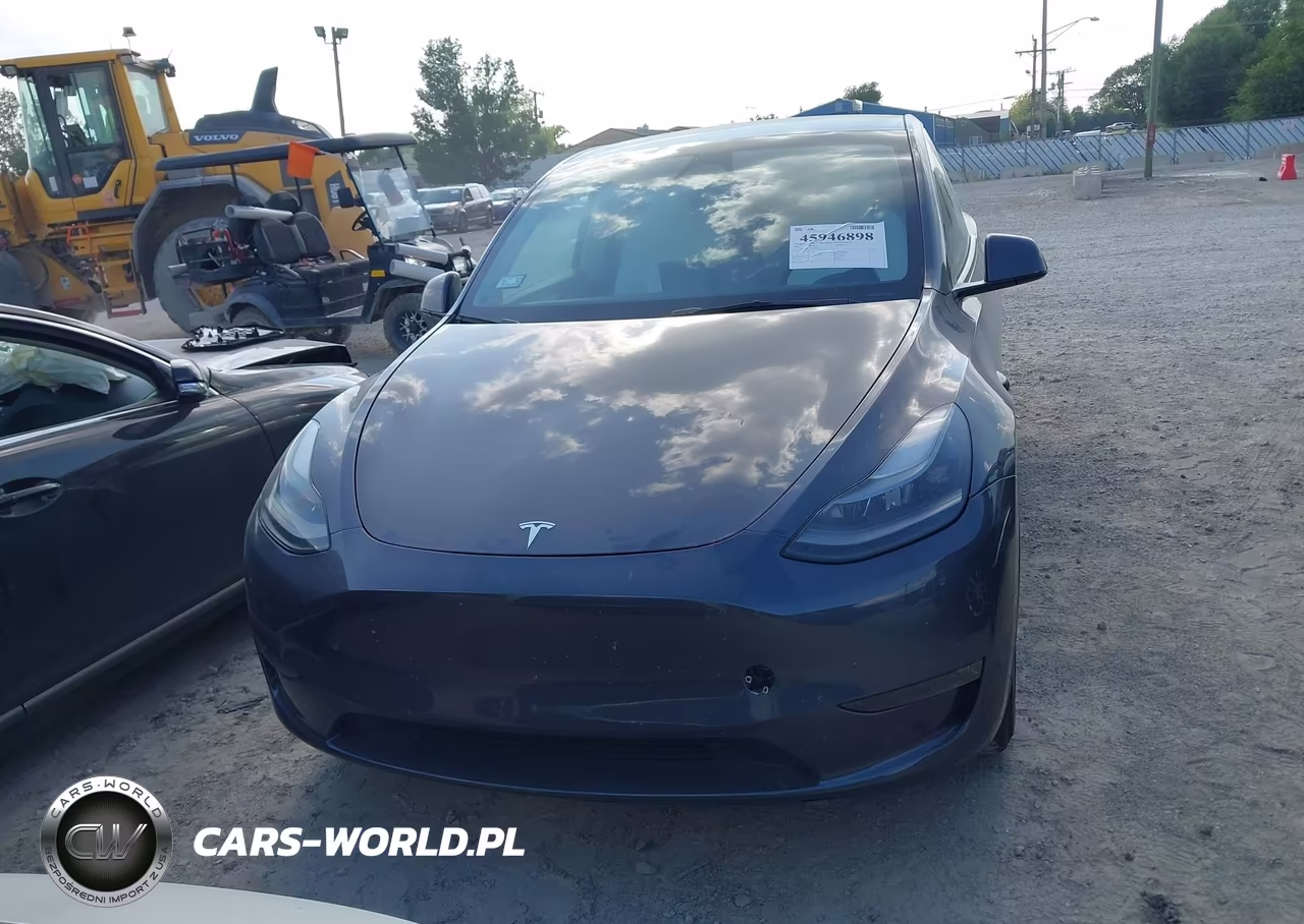 2023 Tesla Model Y Performance Dual Motor All-Wheel Drive VIN:7SAYGDEF1PF864413 - 11