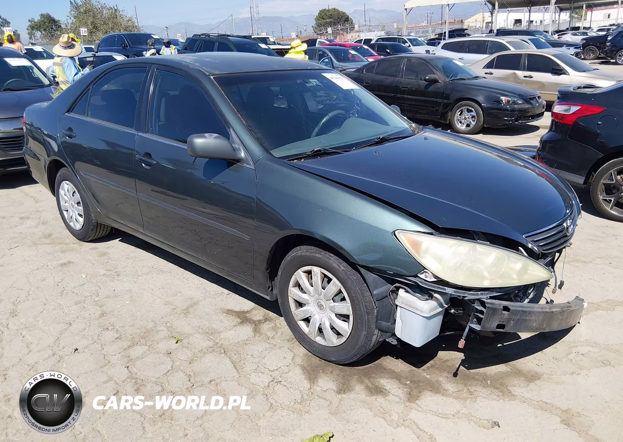 2005 Toyota Camry Le