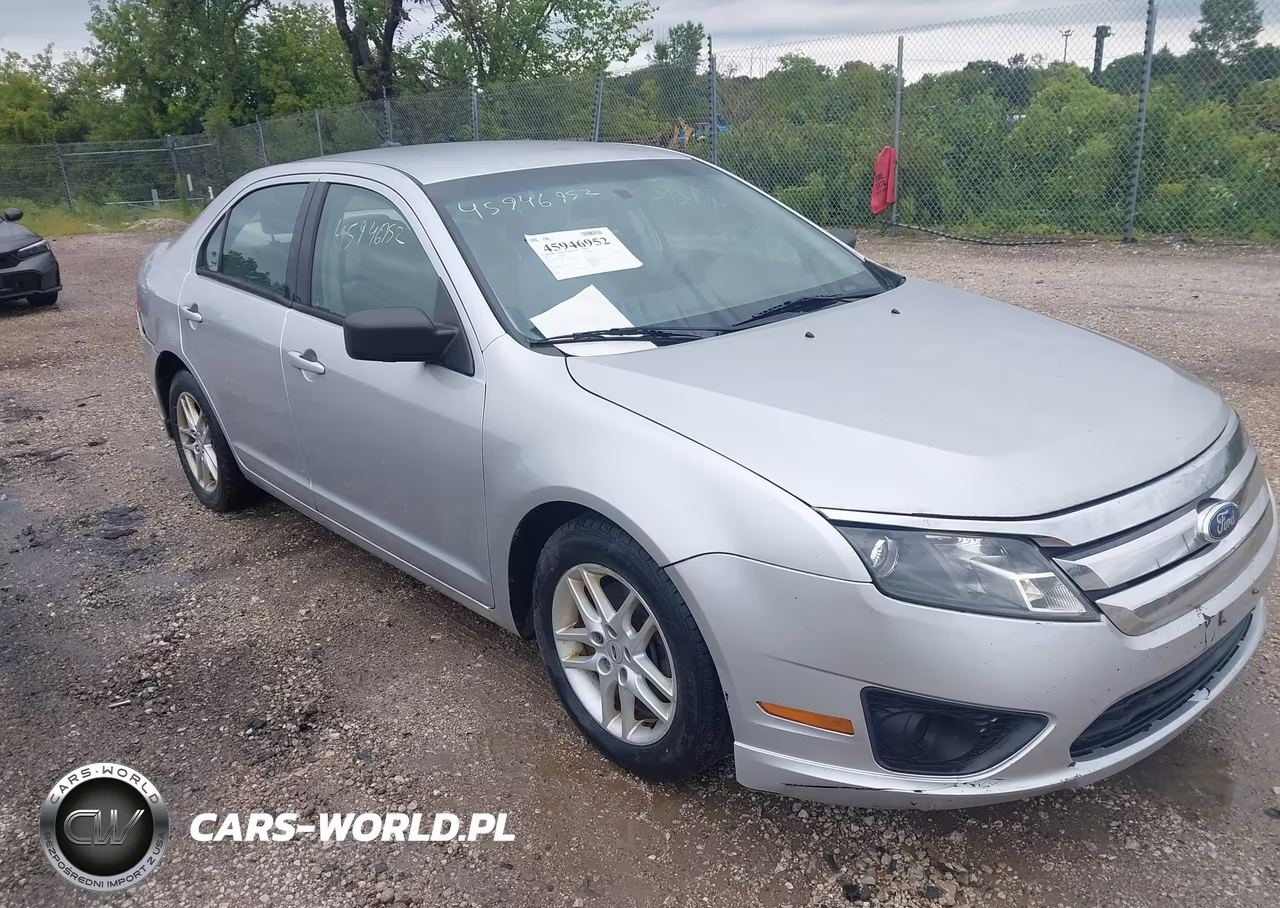 2011 Ford Fusion S