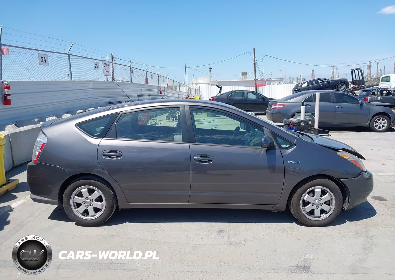 2007 Toyota Prius VIN:JTDKB20U073271845 - 13